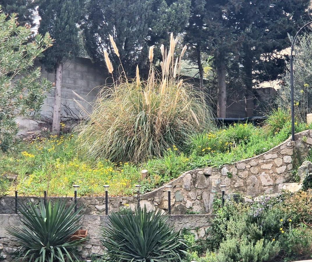 Chalet Marseille Hauteur מראה חיצוני תמונה