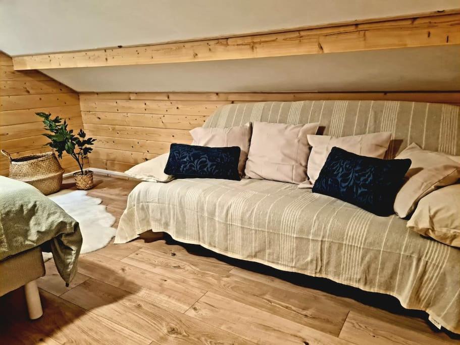 Chalet Marseille Hauteur מראה חיצוני תמונה